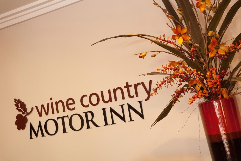 Wine Country Motor Inn Σέσνοκ Εξωτερικό φωτογραφία