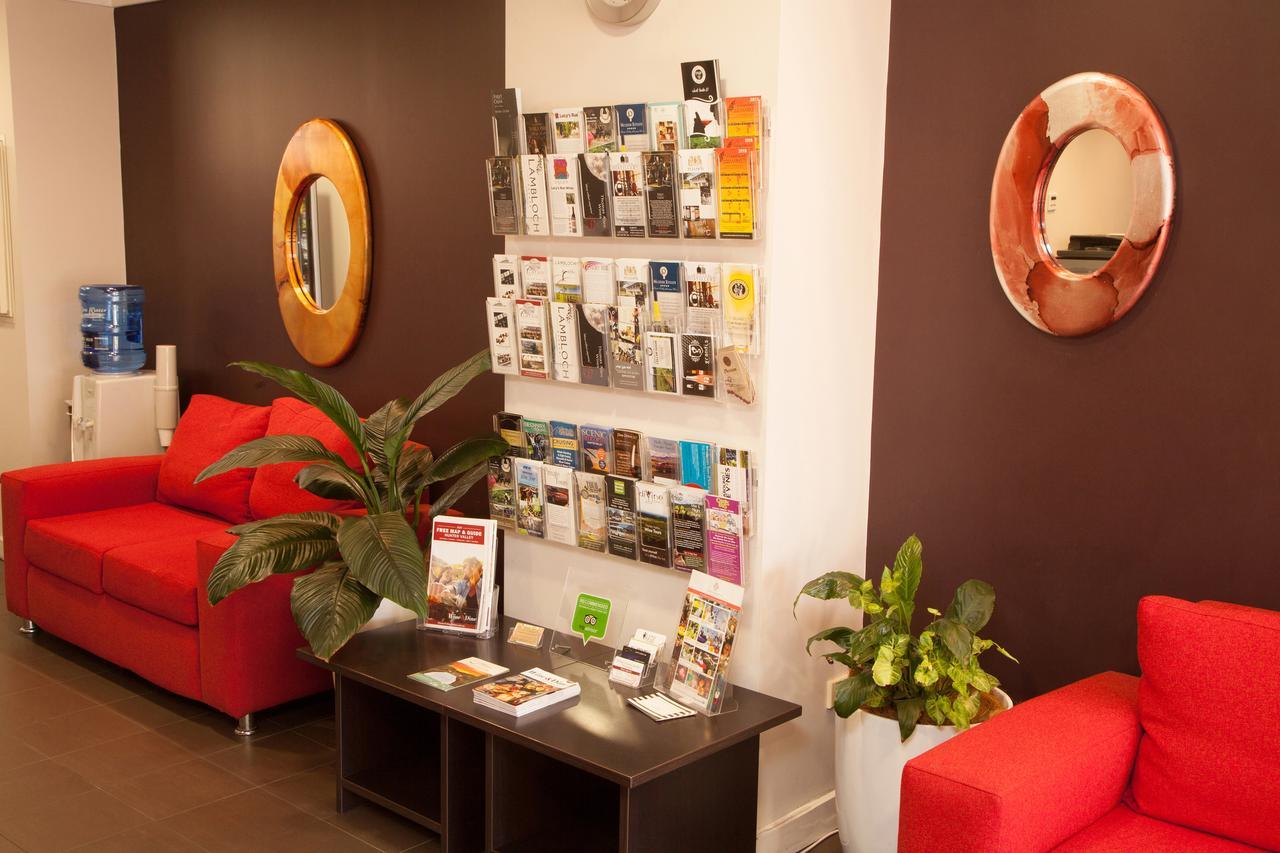Wine Country Motor Inn Σέσνοκ Εξωτερικό φωτογραφία