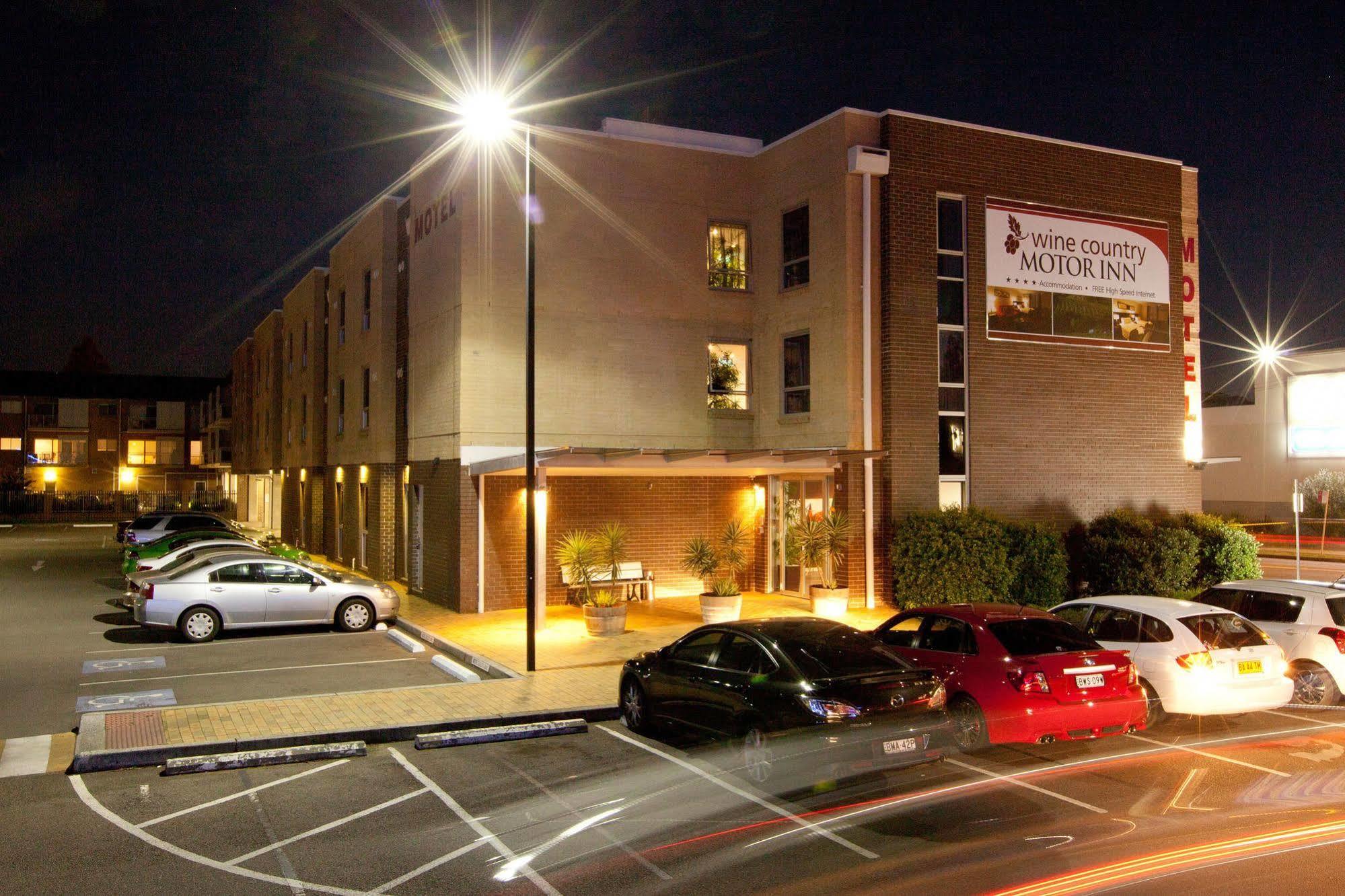 Wine Country Motor Inn Σέσνοκ Εξωτερικό φωτογραφία